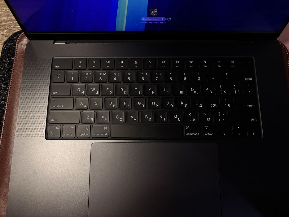 Macbook m4 pro 16