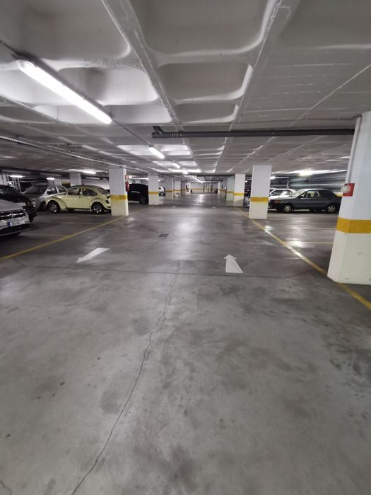 Lugar de garagem/estacionamento 15m2