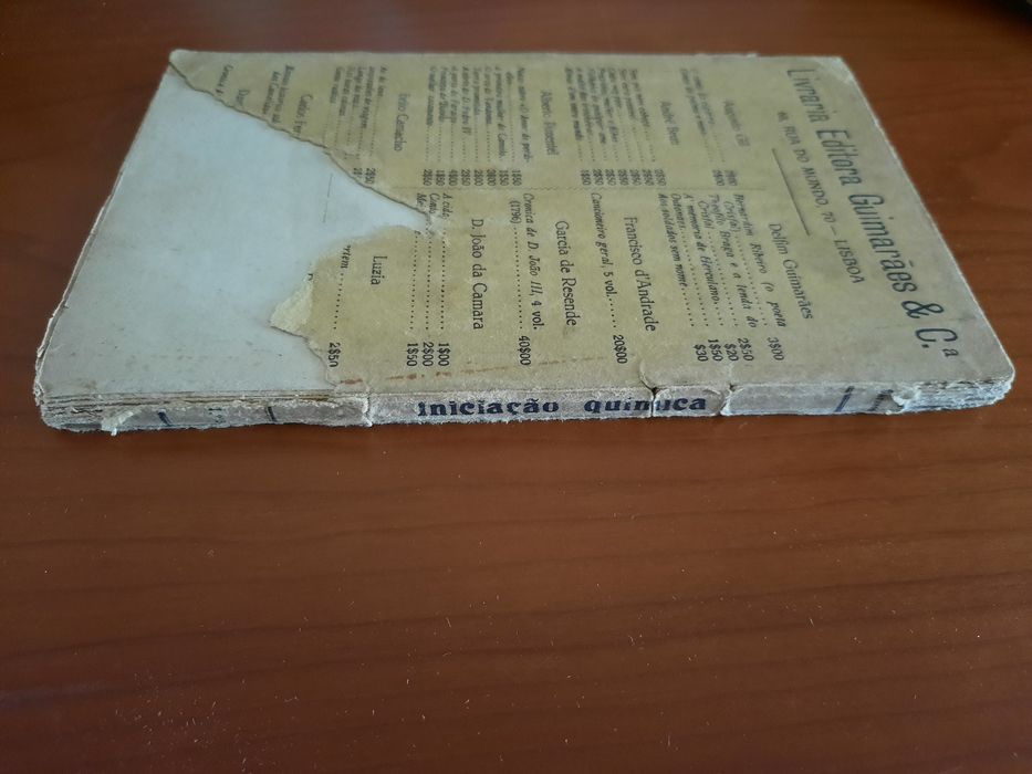 Iniciação à Quimica Georges Darzens, tradução  Manuel Ribeiro