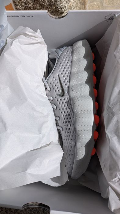 Nike Mind 002 WMNS Light Smoke Grey 42.5