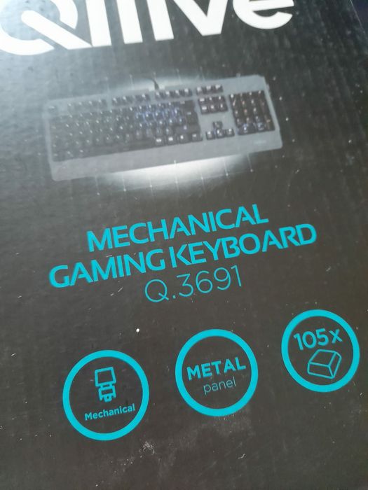 Teclado gaming e rato