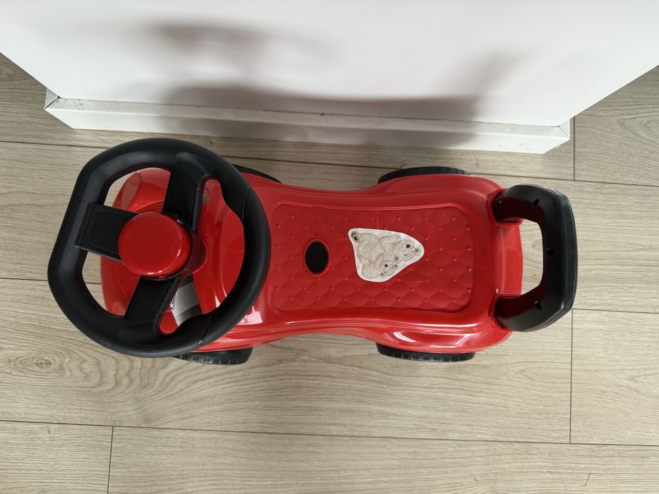 Jezdzik auto samochod