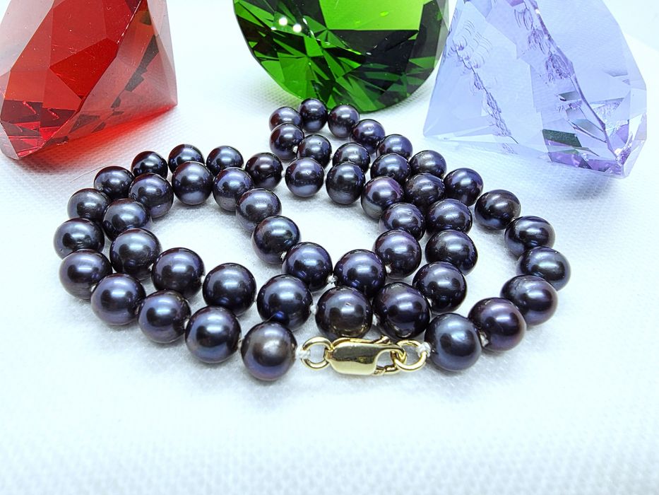 Piękny naszyjnik z  naturalnych Pereł  o barwie Pawiej  45cm 585 14k