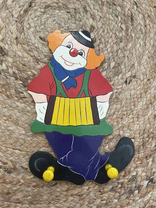 Cabide madeira palhaço