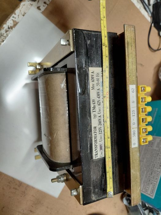 Transformator 380V-62V