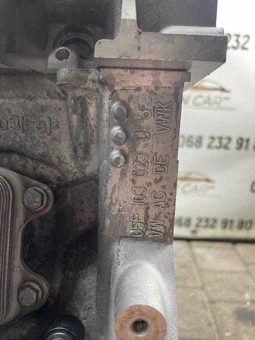 Двигун Volkswagen Golf Tiguan T-Roc Audi Skoda Karoq 1.5 TSI DXD371963