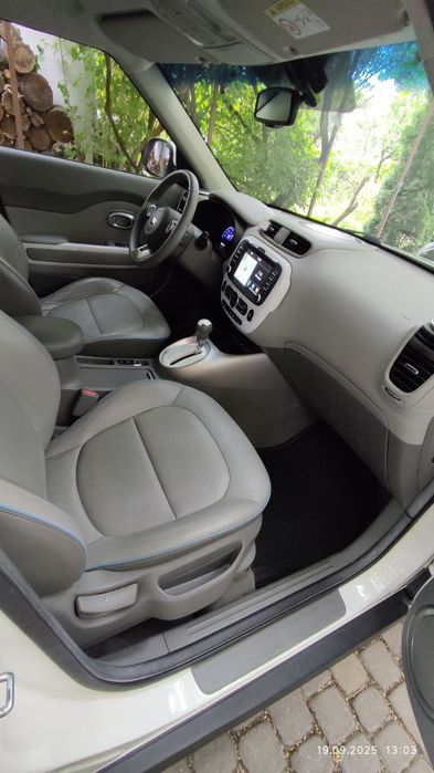 KIA SOUL Електроавтомобіль