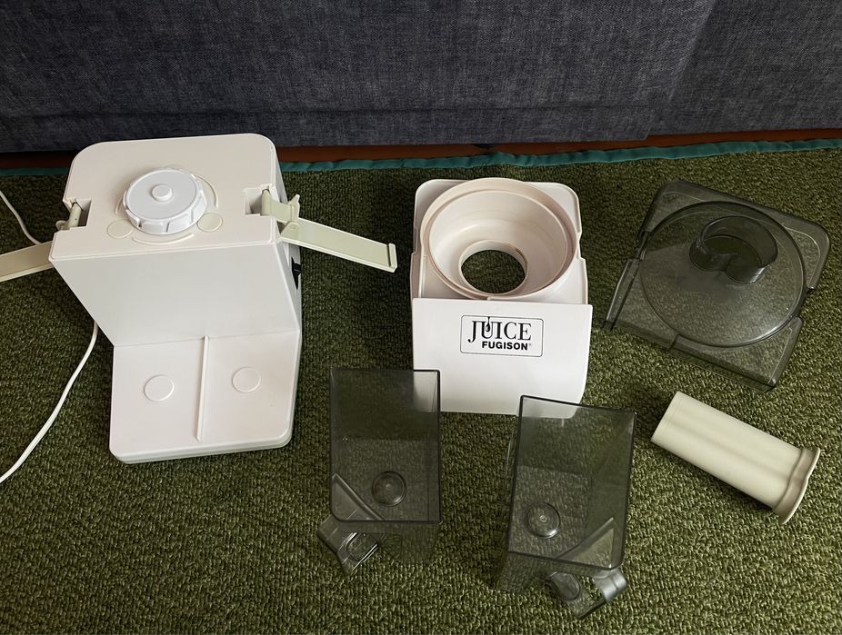 Електрична соковижималка