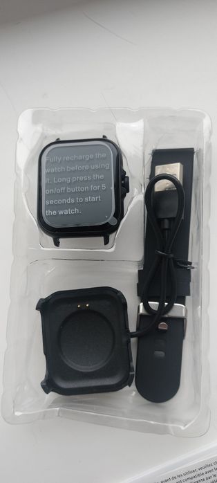 Продам смарт часи- новые.