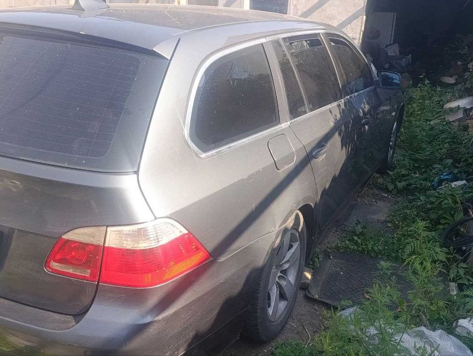 Продам БМВ E61 530