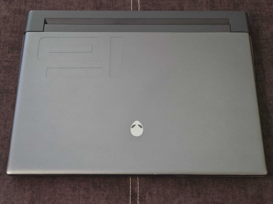 Alienware m16 R1 (16" IPS QHD+/ 7845HX/ 32 DDR5/ 1Tb SSD/ RTX 4080)