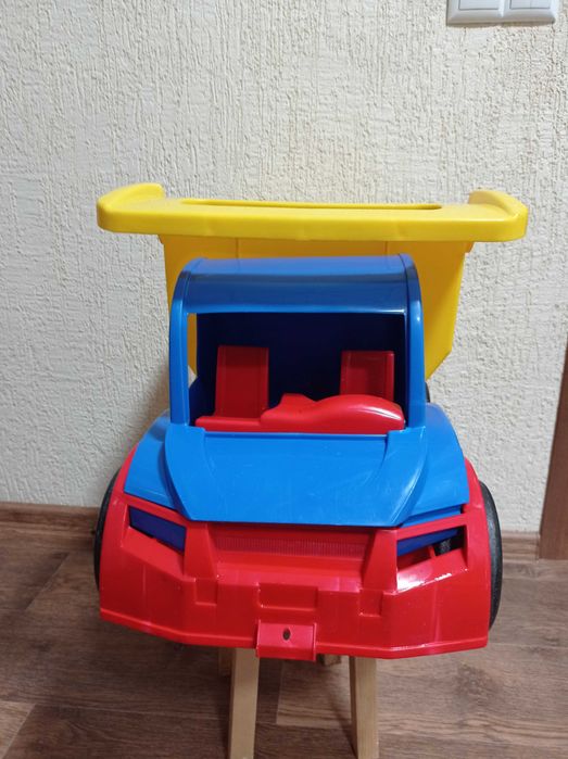 Машинка, грузовик Wader Gigant