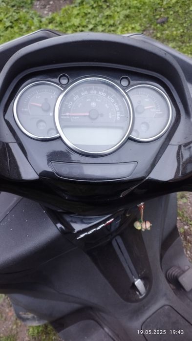 Продам Мото PIAGGIO MP3 300