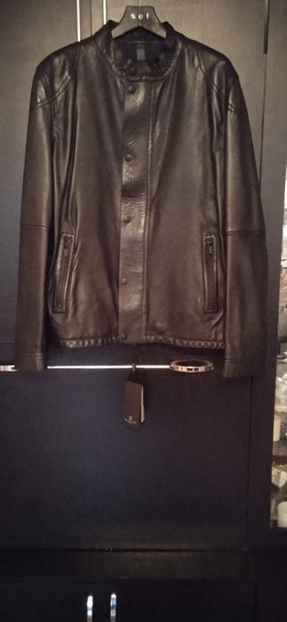 Шкіряна чорна куртка  XXL