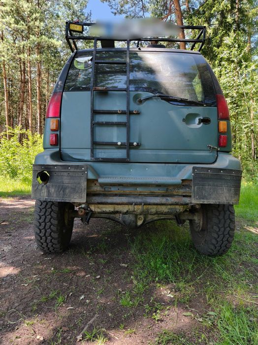 Nissan Terrano 2