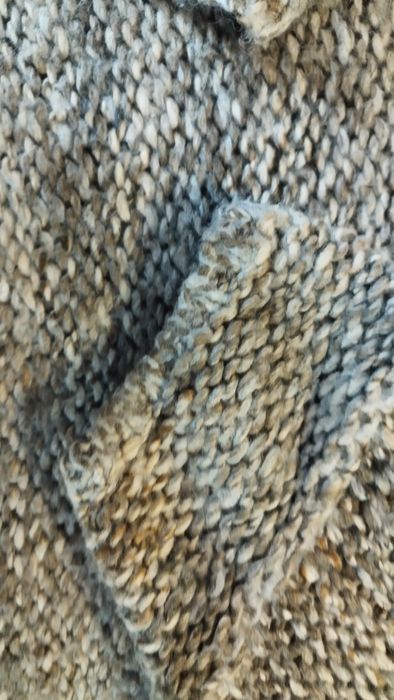 Sweter Zara rozmiar M z domieszką wełny