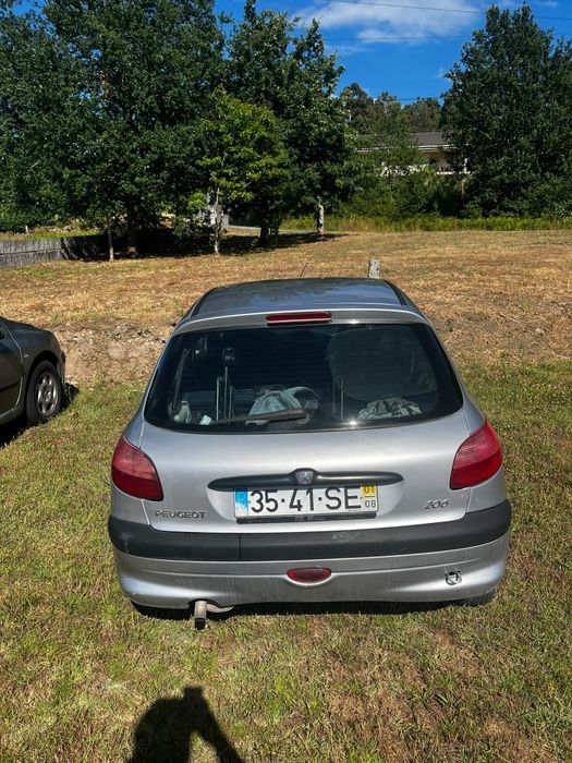 Peugeot 206 ano 2001