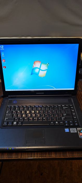 Ноутбук Samsung R503