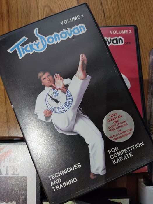 VHS karate originais