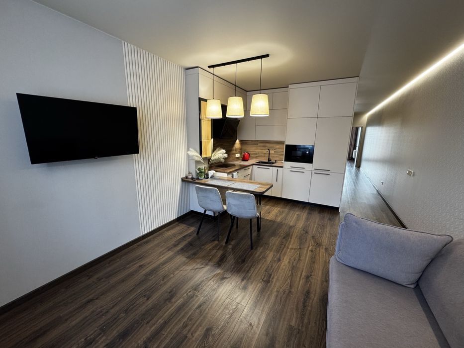 Подобова оренда апартаментів ЖК Вікінг Парк Зелена/Пимоненка/Пасічна