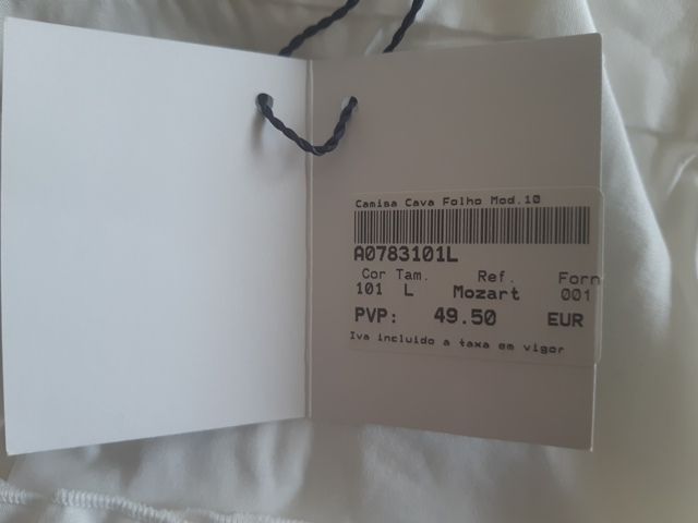 Elegante Blusa Branca