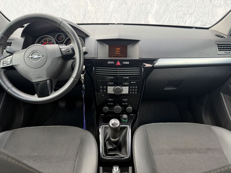 Opel astra h 1.7  cdti 2009