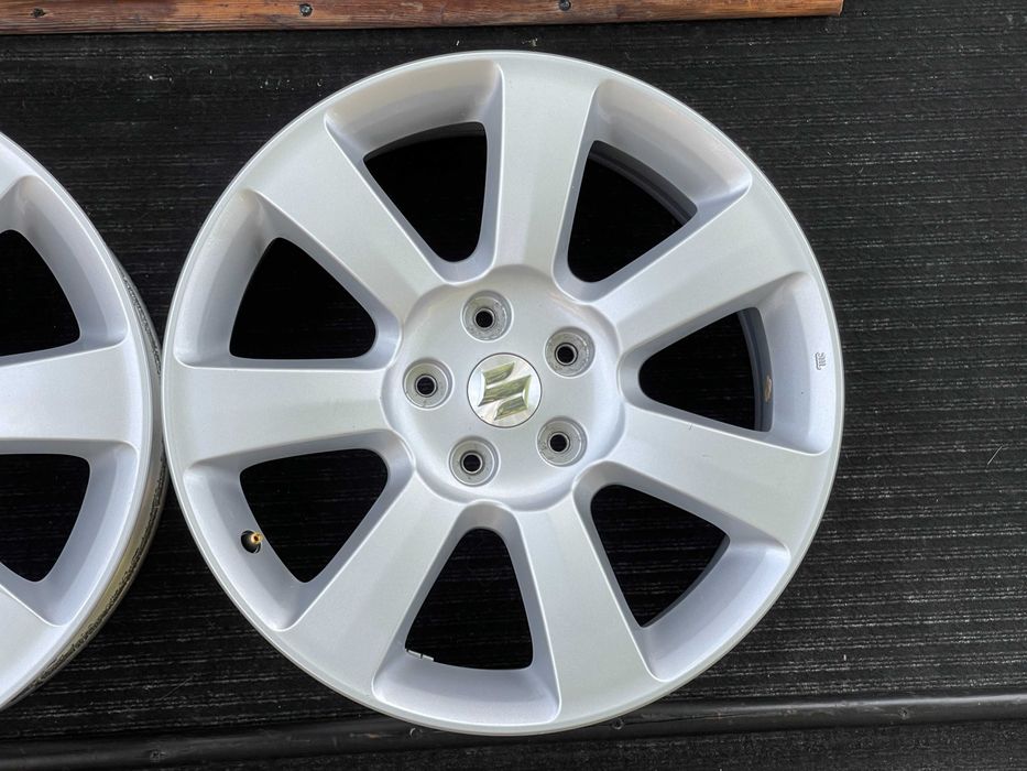 диски R18 7j ET45 5x114.3 dia60.1 SUZUKI