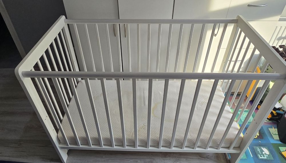 Łóżeczko dzieciece