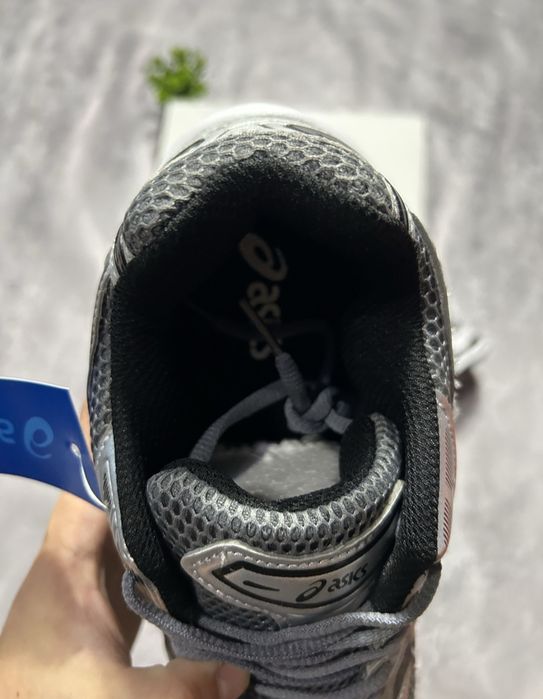 Asics Gel Kayano 14