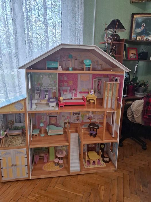 Будиночок ляльковий