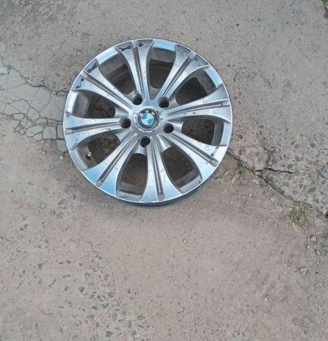 Продам. Диски BMW Е34