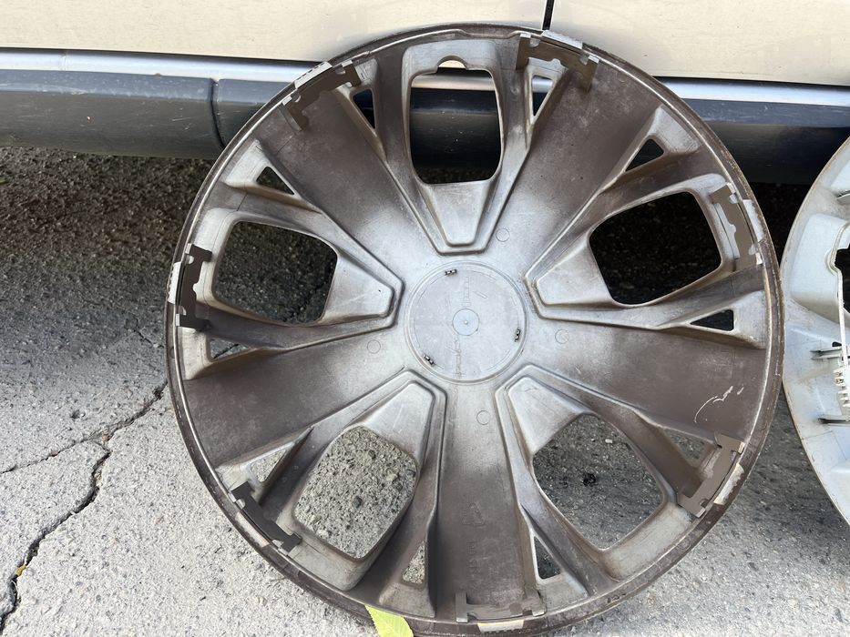 Колпаки на Renault