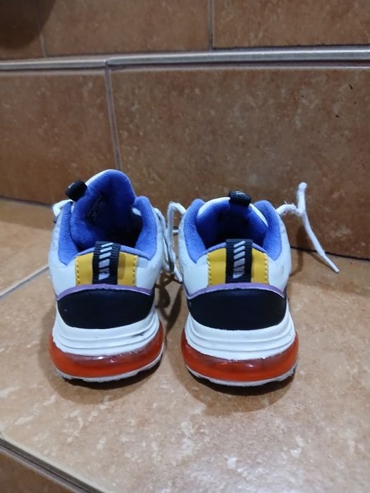 Кросівки для хлопчика 25р