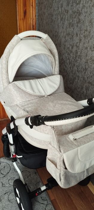 Коляска детская ADAMEX