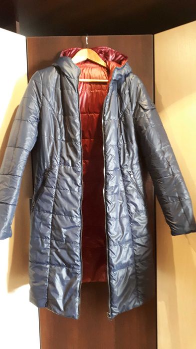 Двустороняя сине-бордовая зимняя куртка для беременных Юла мама