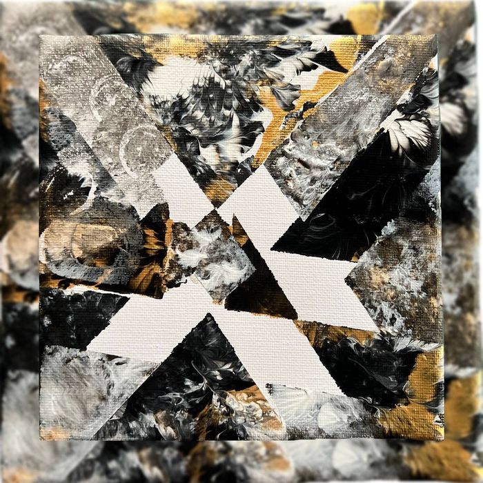 Живопис грудьми яка характеризує символ жіночності