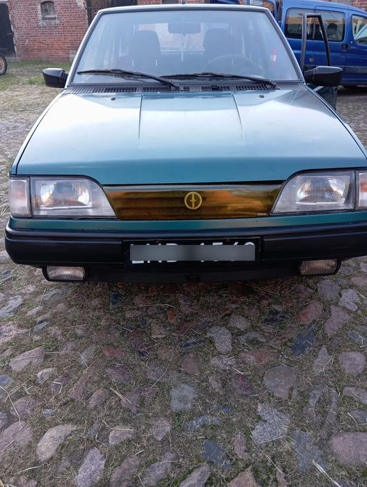 Polonez Caro