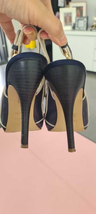 Szpilki GUESS by Marciano