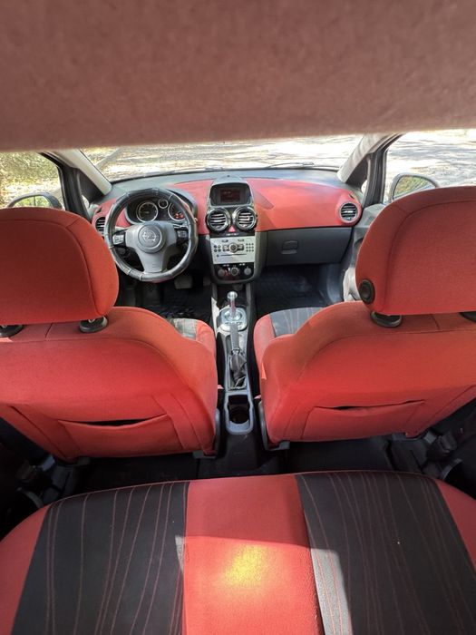 Opel corsa avtomat