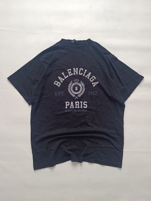Футболка Balenciaga