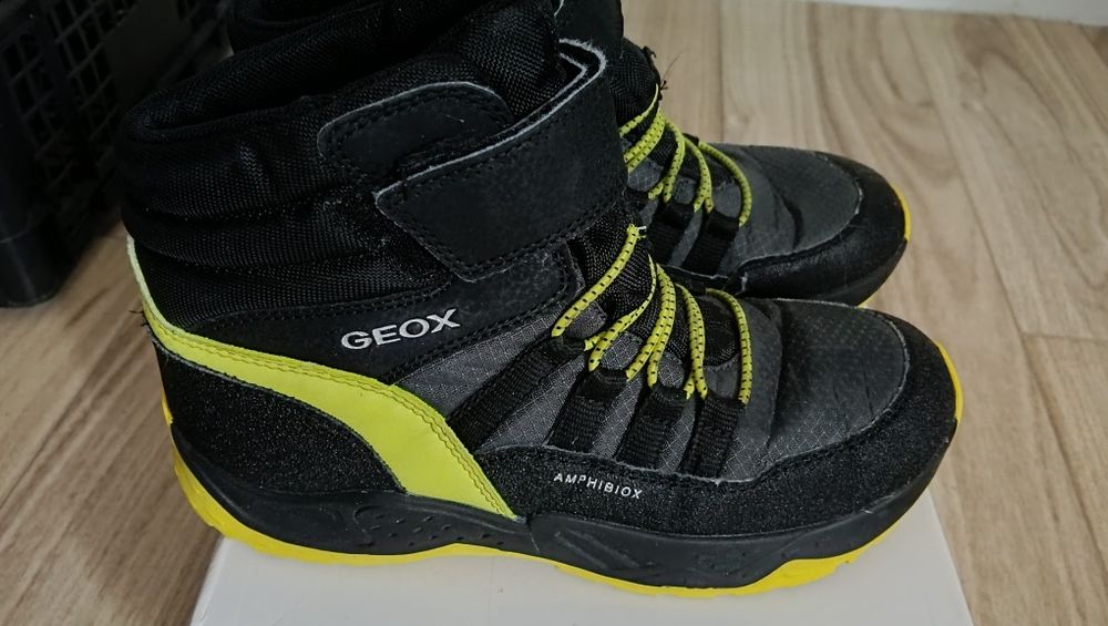 Zimowe buty Geox r.35