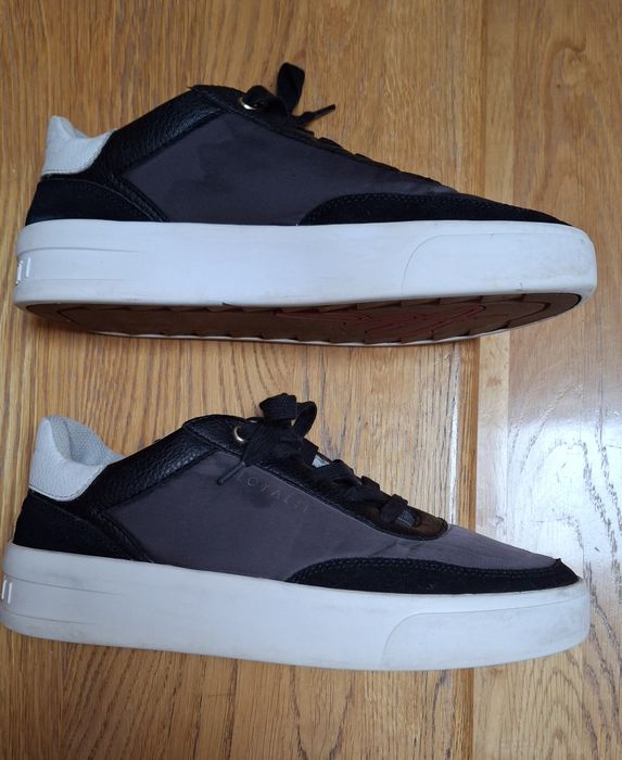 Loyalti buty sportowe czarne Eu 41 uk7