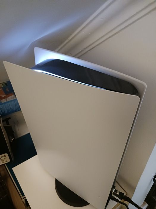 PS5 Edição Digital + 2 Comandos DualSense + Base Carregamento Oficial Sony