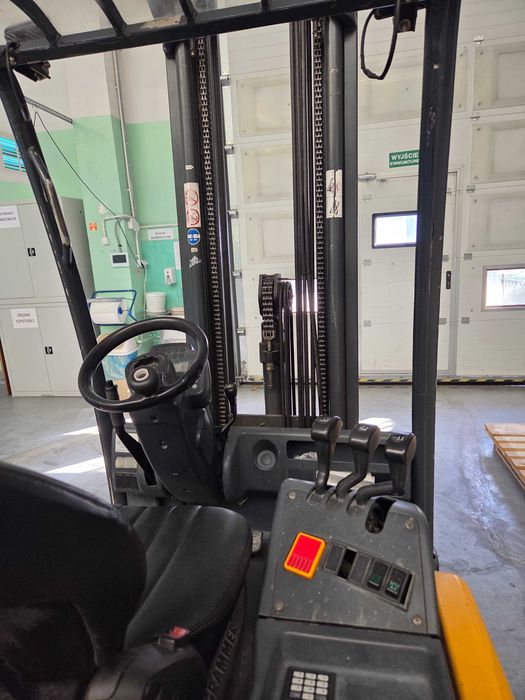 wózek widłowy elektryczny