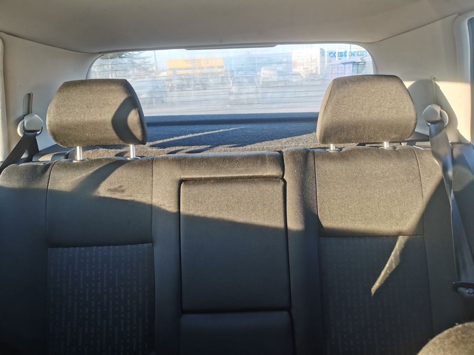 Volkswagen Golf 4 1.6 benzyna