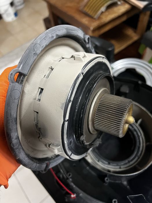 Reparação e manutenção de aspiradores Rainbow