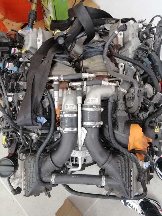 Motor bmw m5 s63b44b