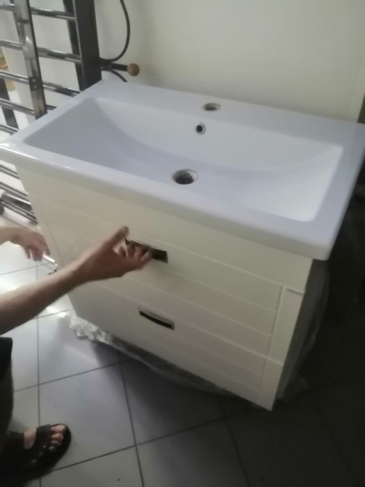 Мойдодыр с зеркалом в ванной