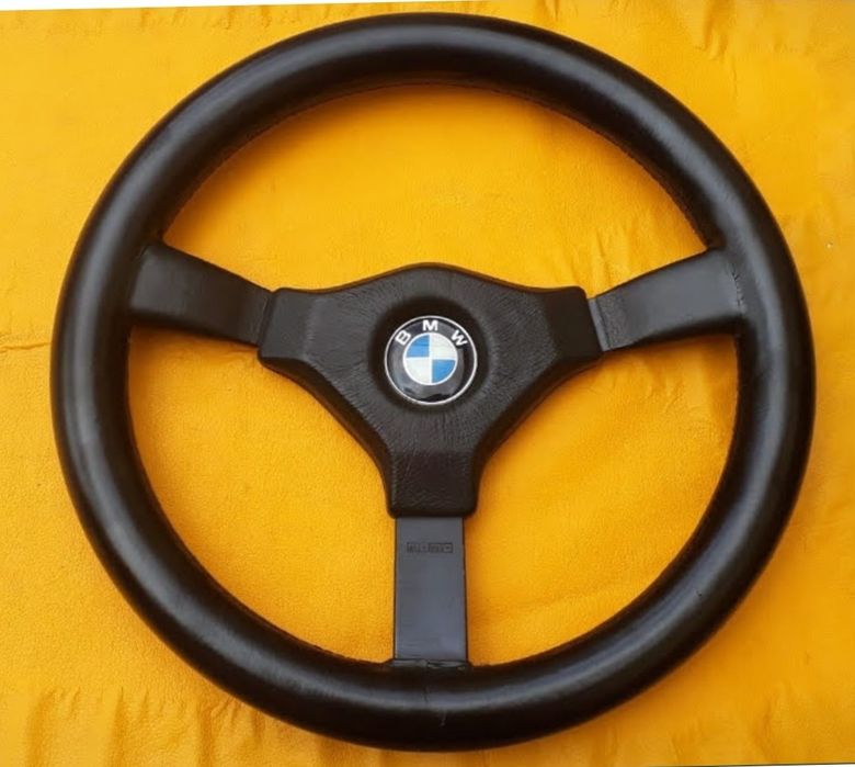 Спорт рули momo bmw audi nardi raid omp vicktor mersedes