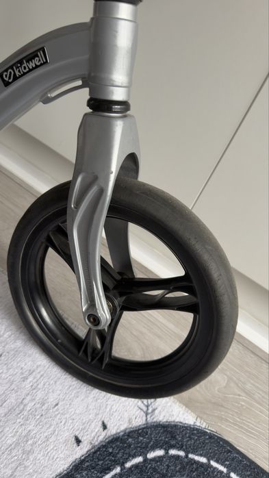 Rowerek biegowy Kidwell